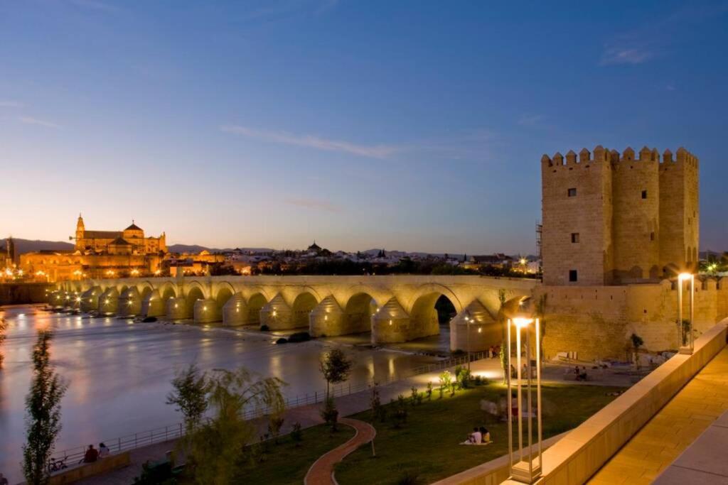 Apartamento Al-Zhara, Junto Puente Romano Διαμέρισμα Κόρδοβα Εξωτερικό φωτογραφία